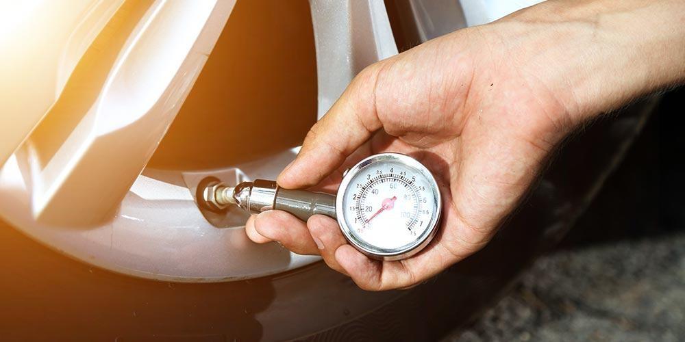 checking the tire pressure